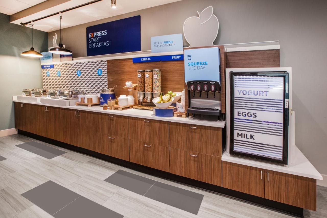 Holiday Inn Express & Suites - Savannah N - Port Wentworth By Ihg Eksteriør billede